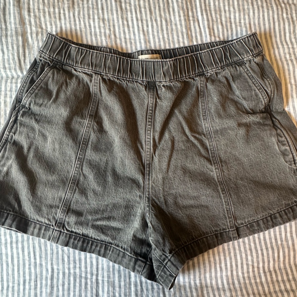 Madewell Women's Charcoal Shorts